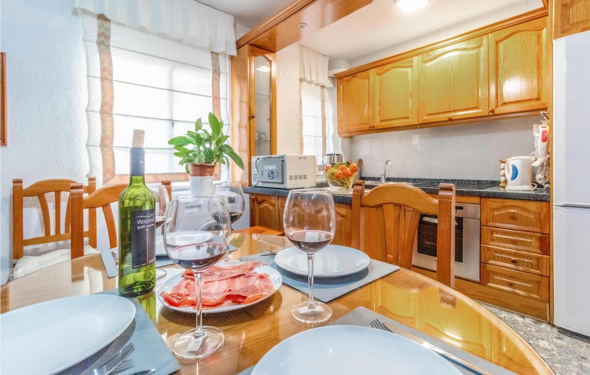 מאלגה Stunning Home In Mlaga With 2 Bedrooms And Wifi מראה חיצוני תמונה